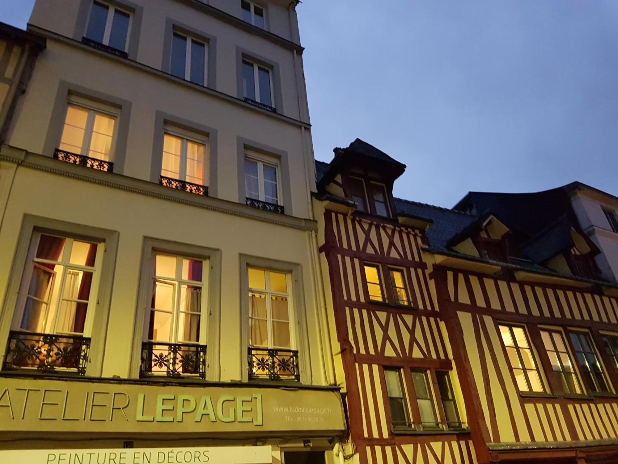 Le Repaire De Rougemare Deco Soignee Et Chaleureuse, Centre Historique Apartment Rouen Luaran gambar